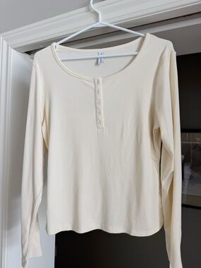 Women's Cream Long-Sleeve Henley Top with Button Placket